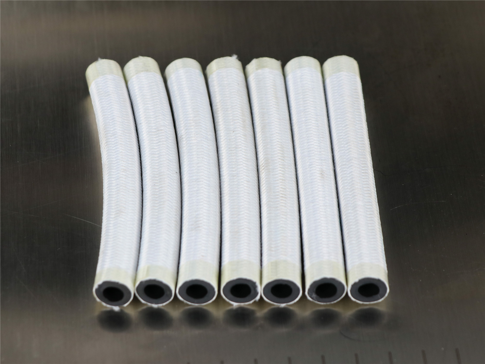 繞膠帶（dài）切管機