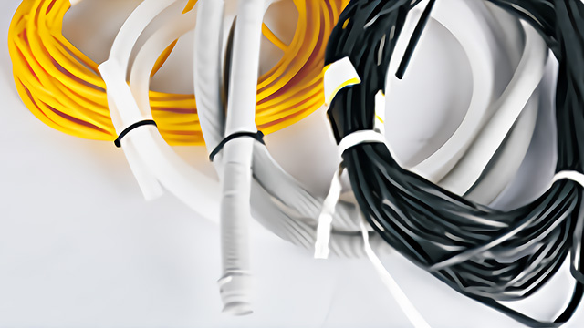 某電子新能源公司（sī）電腦剝線（xiàn）機合作案例！